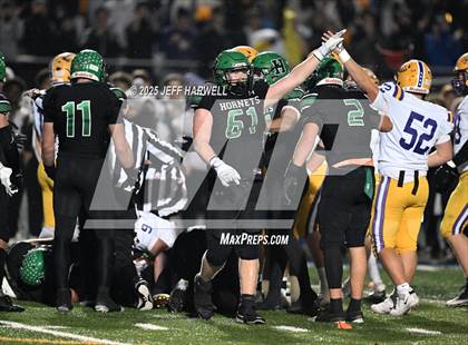 Thumbnail 3 in Avon vs. Highland (OHSAA Division 2 Regional Final) photogallery.