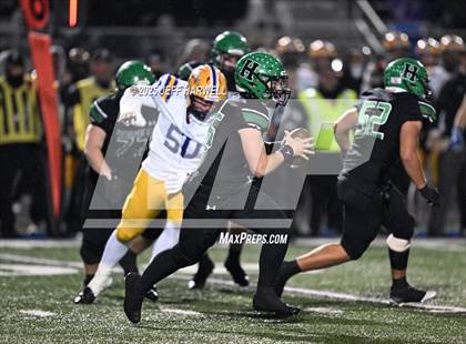 Thumbnail 1 in Avon vs. Highland (OHSAA Division 2 Regional Final) photogallery.