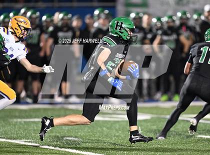 Thumbnail 3 in Avon vs. Highland (OHSAA Division 2 Regional Final) photogallery.