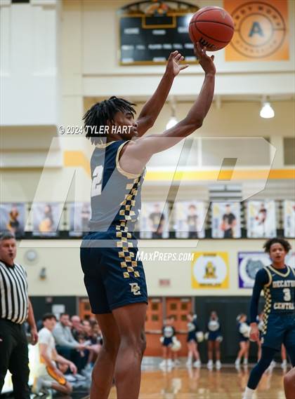 Thumbnail 3 in Decatur Central @ Avon photogallery.