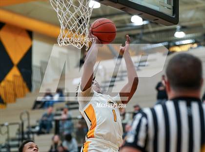 Thumbnail 3 in Decatur Central @ Avon photogallery.