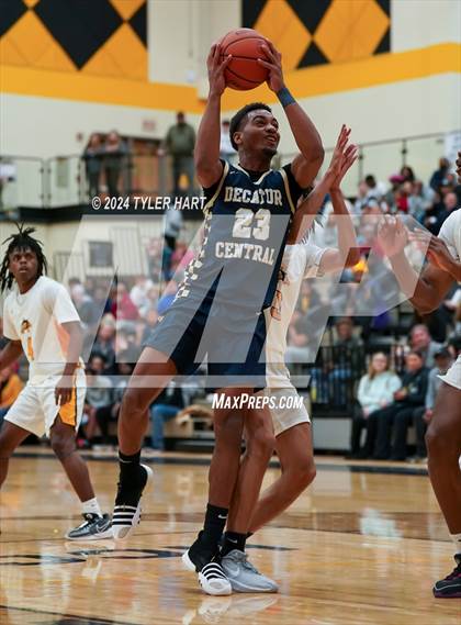 Thumbnail 3 in Decatur Central @ Avon photogallery.