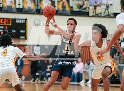 Thumbnail 3 in Decatur Central @ Avon photogallery.