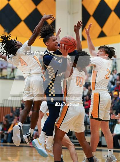 Thumbnail 3 in Decatur Central @ Avon photogallery.
