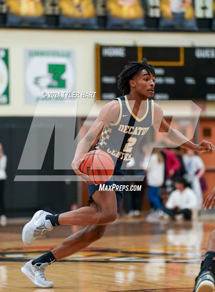 Thumbnail 3 in Decatur Central @ Avon photogallery.