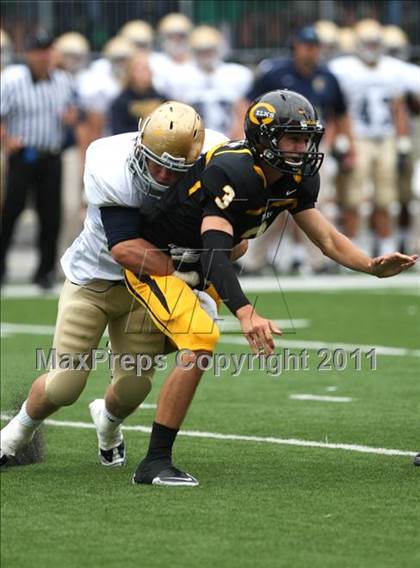 Thumbnail 1 in Indianapolis Cathedral vs. Centerville (Kirk Herbstreit National Kickoff Classic)  photogallery.