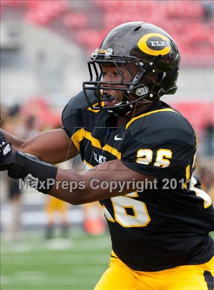 Thumbnail 3 in Indianapolis Cathedral vs. Centerville (Kirk Herbstreit National Kickoff Classic)  photogallery.