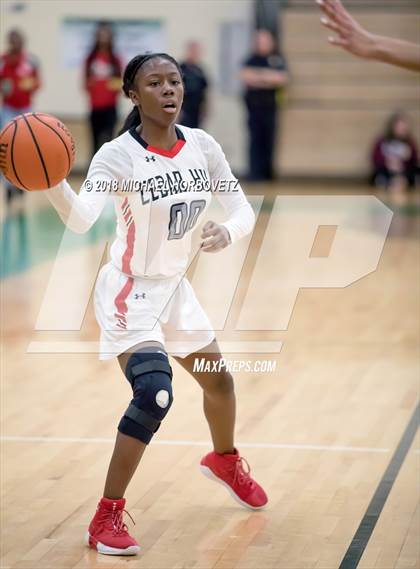 Thumbnail 2 in Cedar Hill vs. Plano (UIL 6A Quarterfinal) photogallery.