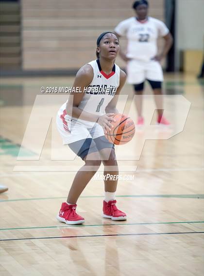 Thumbnail 1 in Cedar Hill vs. Plano (UIL 6A Quarterfinal) photogallery.