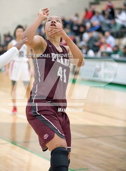 Thumbnail 1 in Cedar Hill vs. Plano (UIL 6A Quarterfinal) photogallery.
