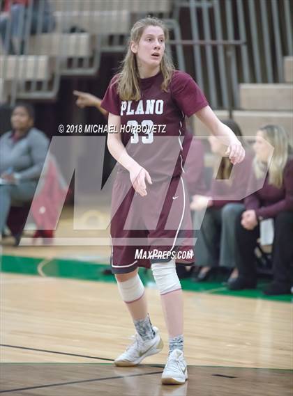 Thumbnail 1 in Cedar Hill vs. Plano (UIL 6A Quarterfinal) photogallery.