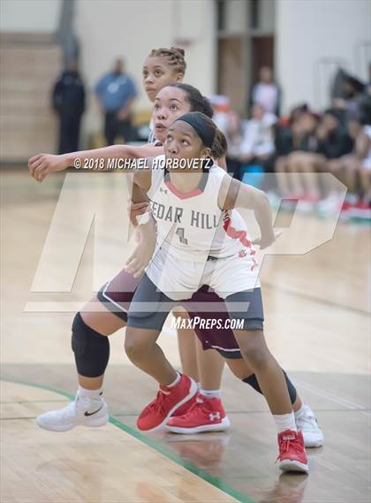 Thumbnail 2 in Cedar Hill vs. Plano (UIL 6A Quarterfinal) photogallery.