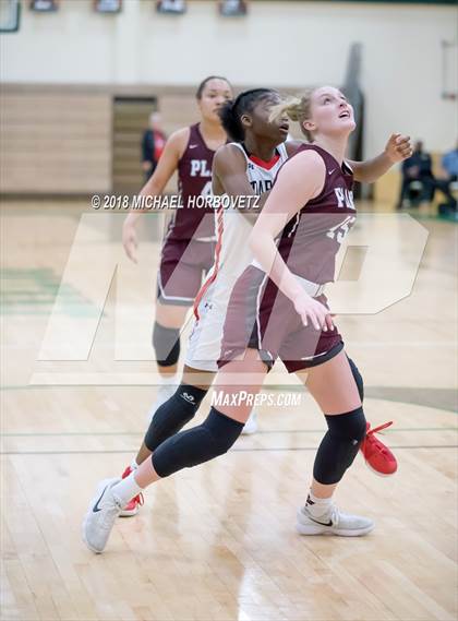 Thumbnail 3 in Cedar Hill vs. Plano (UIL 6A Quarterfinal) photogallery.