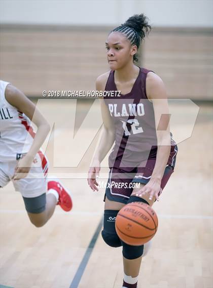 Thumbnail 3 in Cedar Hill vs. Plano (UIL 6A Quarterfinal) photogallery.