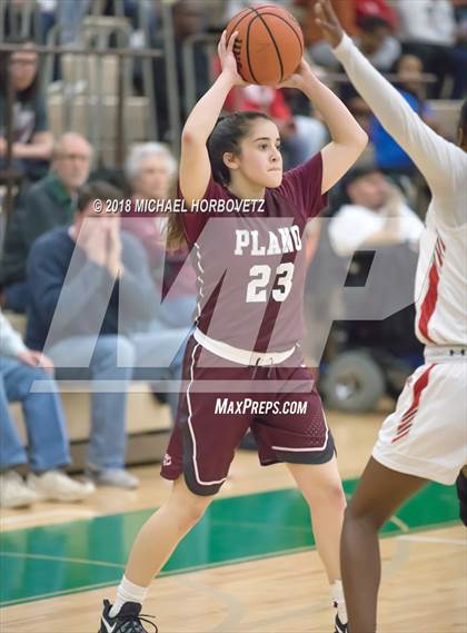 Thumbnail 1 in Cedar Hill vs. Plano (UIL 6A Quarterfinal) photogallery.