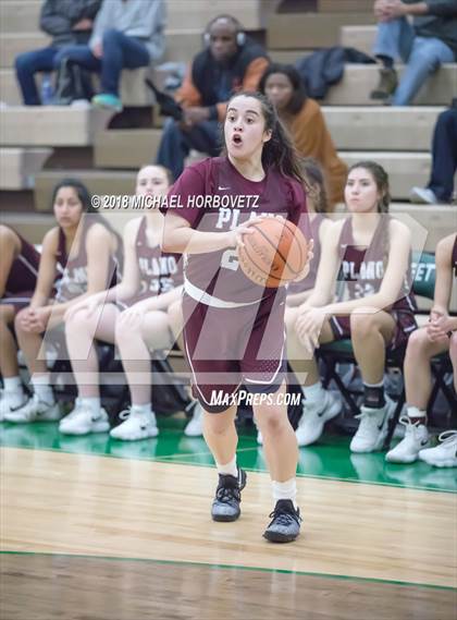 Thumbnail 2 in Cedar Hill vs. Plano (UIL 6A Quarterfinal) photogallery.