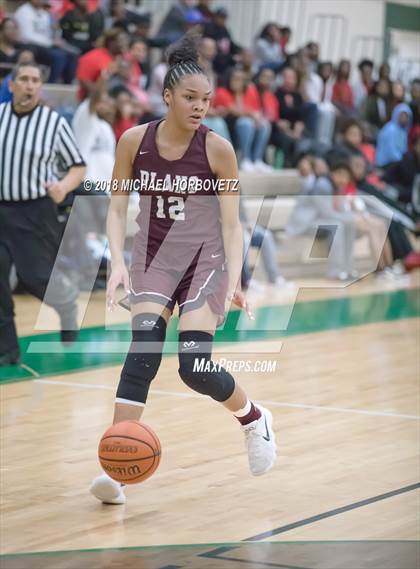 Thumbnail 2 in Cedar Hill vs. Plano (UIL 6A Quarterfinal) photogallery.