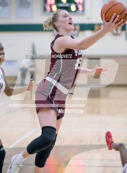 Thumbnail 2 in Cedar Hill vs. Plano (UIL 6A Quarterfinal) photogallery.