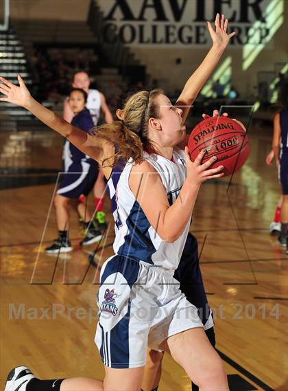 Thumbnail 2 in Shadow Hills vs. Samuel Robertson Canada (MaxPreps Holiday Classic) photogallery.
