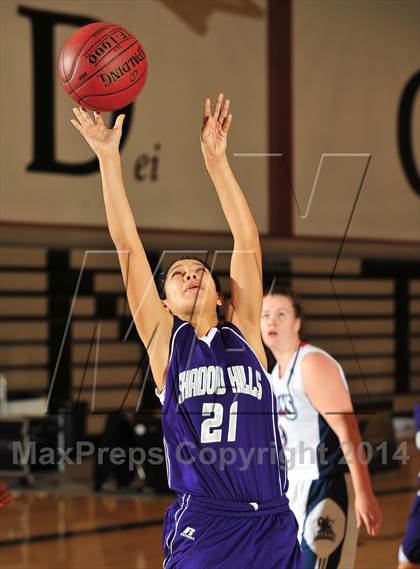 Thumbnail 2 in Shadow Hills vs. Samuel Robertson Canada (MaxPreps Holiday Classic) photogallery.