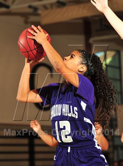 Thumbnail 3 in Shadow Hills vs. Samuel Robertson Canada (MaxPreps Holiday Classic) photogallery.