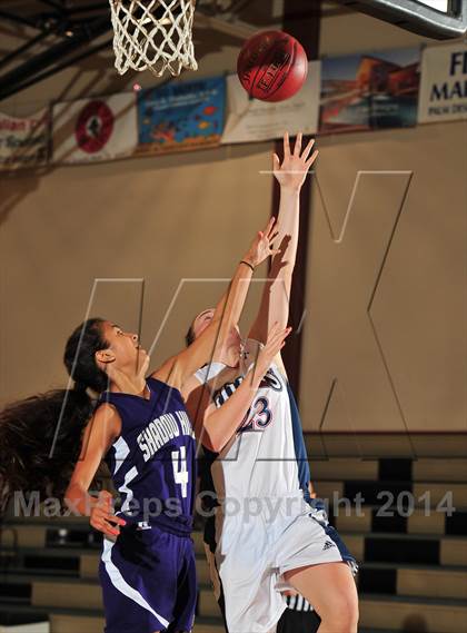 Thumbnail 2 in Shadow Hills vs. Samuel Robertson Canada (MaxPreps Holiday Classic) photogallery.