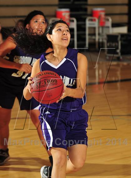 Thumbnail 1 in Shadow Hills vs. Samuel Robertson Canada (MaxPreps Holiday Classic) photogallery.