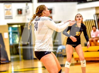 Thumbnail 1 in Olathe North @ Shawnee Mission West photogallery.