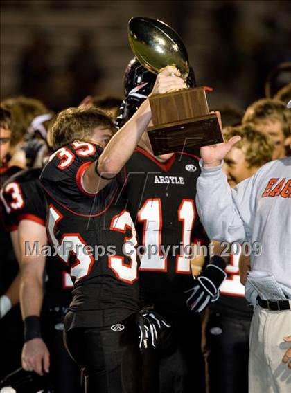 Thumbnail 2 in Paris vs. Argyle (Texas 3A D2 Bi-District Playoffs) photogallery.