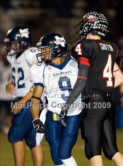 Thumbnail 3 in Paris vs. Argyle (Texas 3A D2 Bi-District Playoffs) photogallery.