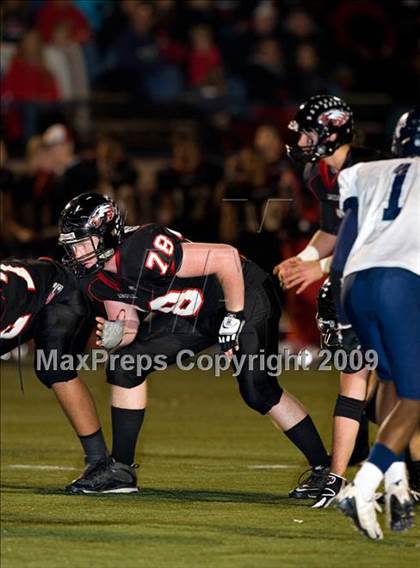 Thumbnail 3 in Paris vs. Argyle (Texas 3A D2 Bi-District Playoffs) photogallery.