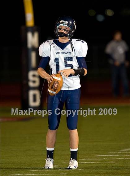 Thumbnail 2 in Paris vs. Argyle (Texas 3A D2 Bi-District Playoffs) photogallery.