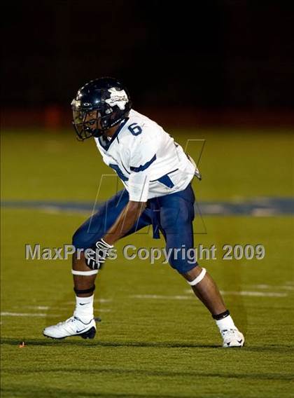 Thumbnail 3 in Paris vs. Argyle (Texas 3A D2 Bi-District Playoffs) photogallery.