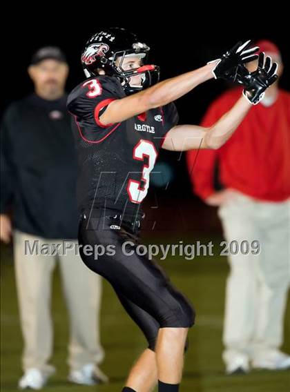 Thumbnail 1 in Paris vs. Argyle (Texas 3A D2 Bi-District Playoffs) photogallery.