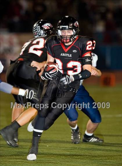 Thumbnail 1 in Paris vs. Argyle (Texas 3A D2 Bi-District Playoffs) photogallery.