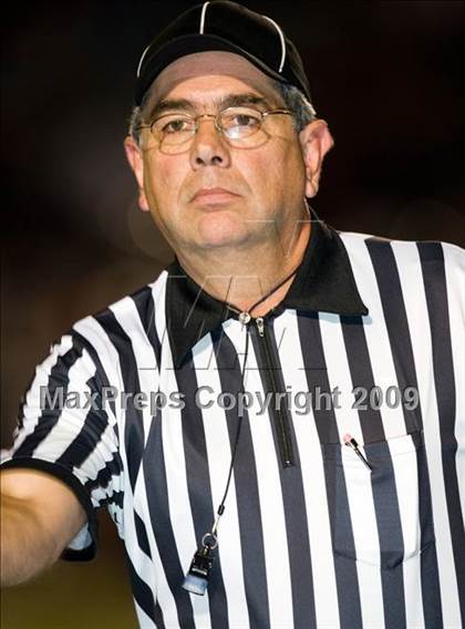 Thumbnail 2 in Paris vs. Argyle (Texas 3A D2 Bi-District Playoffs) photogallery.