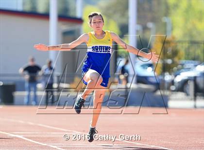 Thumbnail 3 in Santa Clara vs Saratoga (Duel Track Meet) photogallery.
