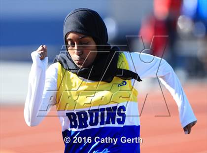 Thumbnail 2 in Santa Clara vs Saratoga (Duel Track Meet) photogallery.