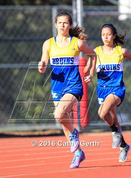 Thumbnail 1 in Santa Clara vs Saratoga (Duel Track Meet) photogallery.