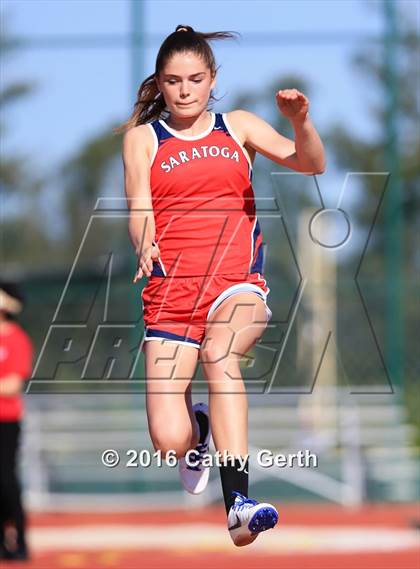 Thumbnail 1 in Santa Clara vs Saratoga (Duel Track Meet) photogallery.