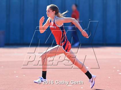 Thumbnail 1 in Santa Clara vs Saratoga (Duel Track Meet) photogallery.