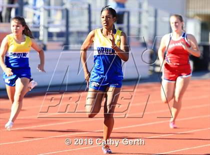 Thumbnail 1 in Santa Clara vs Saratoga (Duel Track Meet) photogallery.