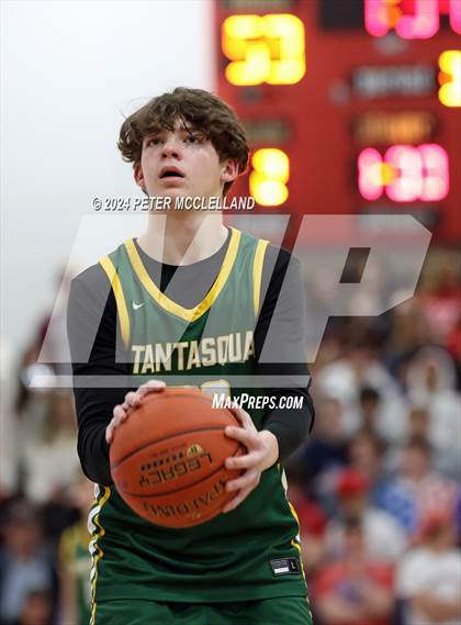 Thumbnail 1 in Tantasqua Regional @ Newburyport (MIAA Division 3 Round of 16) photogallery.