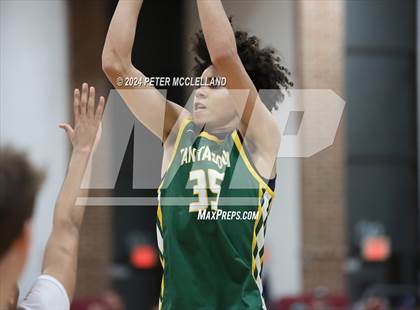 Thumbnail 2 in Tantasqua Regional @ Newburyport (MIAA Division 3 Round of 16) photogallery.