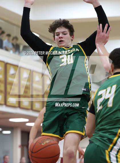 Thumbnail 2 in Tantasqua Regional @ Newburyport (MIAA Division 3 Round of 16) photogallery.