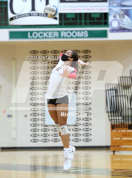 Thumbnail 2 in Port Huron Northern vs. Anchor Bay (MHSAA District Semifinal) photogallery.
