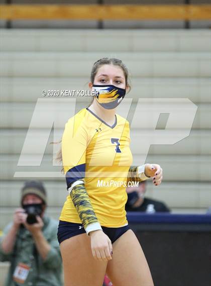 Thumbnail 2 in Port Huron Northern vs. Anchor Bay (MHSAA District Semifinal) photogallery.
