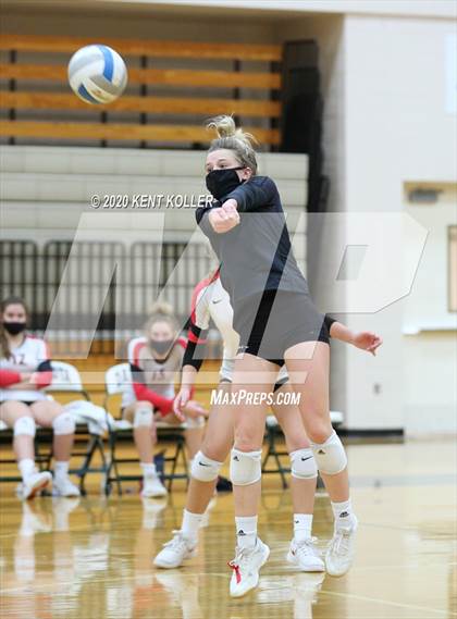 Thumbnail 3 in Port Huron Northern vs. Anchor Bay (MHSAA District Semifinal) photogallery.