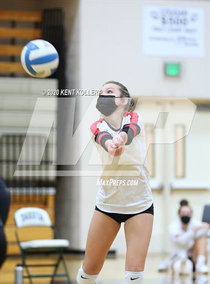 Thumbnail 3 in Port Huron Northern vs. Anchor Bay (MHSAA District Semifinal) photogallery.