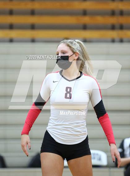 Thumbnail 2 in Port Huron Northern vs. Anchor Bay (MHSAA District Semifinal) photogallery.